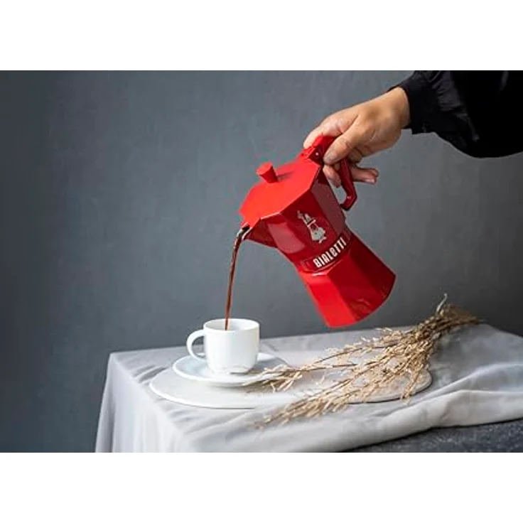 BIALETTI MOKA EXCLUSIVE, Espressokocher aus Aluminium für 3 Tassen, rot, induktionsgeeignet, leicht zu reinigen, mit ergonomischem Griff – Bild 3