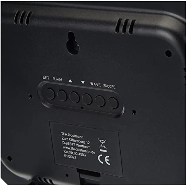 TFA Dostmann Digitale Funkuhr 60.4503, Wanduhr mit Innentemperatur, Wochentag und Datum, schwarz, L 225 x B 31 x H 180 mm, Wecker mit Snooze Funktion und großem Display – Bild 3
