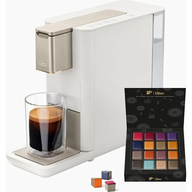 Tchibo Qbo ICONIC Premium Kapselmaschine inkl. 30 recyclebare Qbo Kapseln, kompaktes, innovatives Design, Light Gold – Bild 2