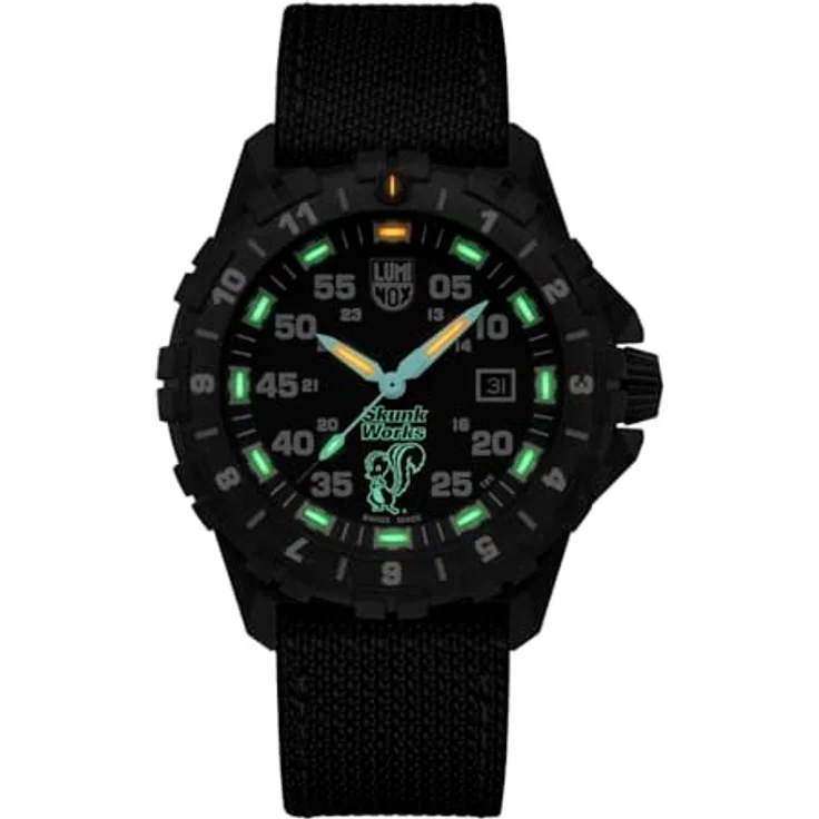 Luminox Pilotenuhr F-117 Nighthawk x Skunk Works XA.6442.H, analoge Armbanduhr mit schwarzem Kunststoffarmband und Antireflex-Saphirglas, leuchtend im Dunkeln, Kalenderfunktion – Bild 2