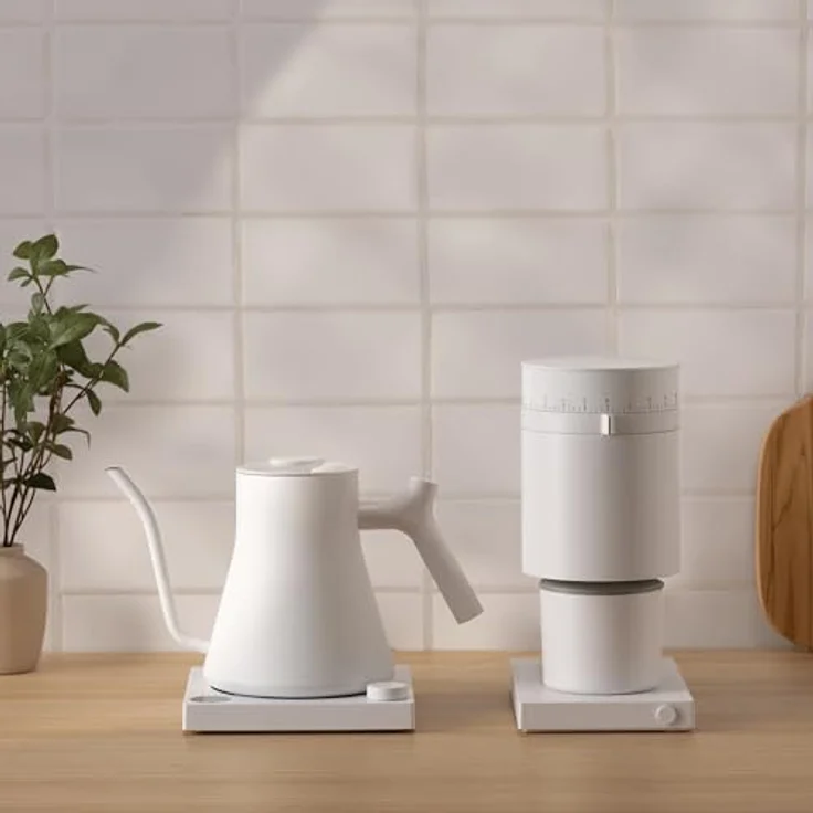 Fellow Stagg EKG Pro, elektrischer Wasserkocher mit Schwanenhalstülle, präzise Temperaturkontrolle, 1200 Watt, integrierter Brühzeit-Timer - Mattweiß – Bild 4