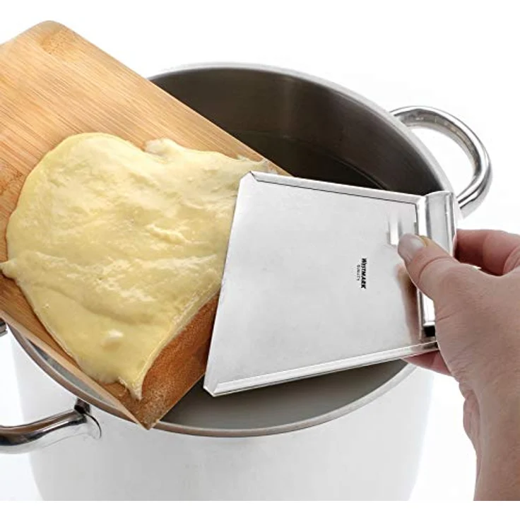 Westmark Spätzle-Holzbrett und Edelstahlschaber für traditionelle Spätzle-Zubereitung, Holz-Rostfreier Edelstahl, Hellbraun-Silber, 61162240 – Bild 4