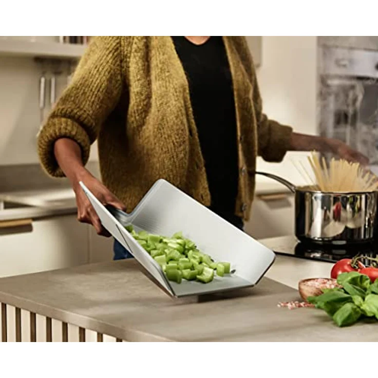 Joseph Joseph Chop2Pot Plus Faltbares Schneidebrett (Groß) - Schwarz – Bild 4