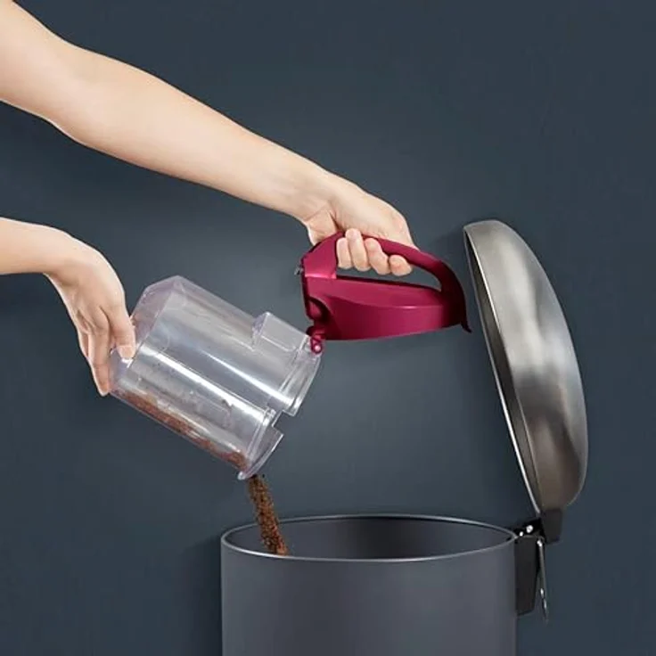 Rowenta RO2933EA Swift Power Cyclonic beutelloser Bodenstaubsauger (750 Watt, Aktionsradius: 7,6 m, kompakte Größe, Starke Leistung Dank Effitech-Motor) schwarz-dunkelrot – Bild 3