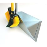 Fritze® Kehrgarnitur Krallenbesen Steh-Kehrgarnitur, Teleskopstiel 80-140 cm, verzinkte Stahl-Kehrschaufel, 5-teilig, Made in Germany