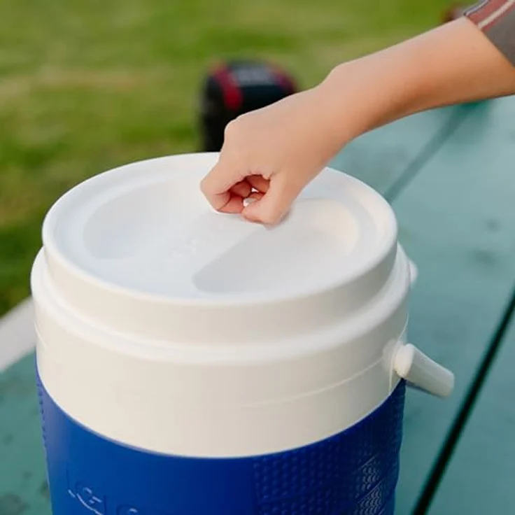 Igloo 7.294588 Sport Getränkeautomat, 7,5 Liter, isoliert, blau – Bild 5