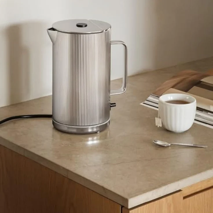 Georg Jensen Wasserkocher Bernadotte Edelstahl, 1,5 l, Art Déco-inspiriertes Design, LED-Lichtanzeige, Edelstahloberfläche – Bild 6