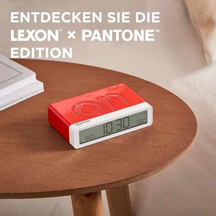 Lexon Flip Classic x Pantone, Digitaler Design Wecker ON/Off, Wiederaufladbarer Reisewecker mit leise Alarm und LED-Display, Rosa Quarz – Bild 3