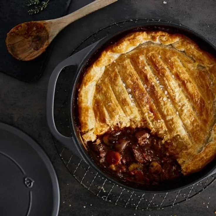 Springlane Bräter »Clara«, Gusseisen, Cocotte mit Deckel & Rezeptheft, Grau, rund, 24 cm, 4 l – Bild 5