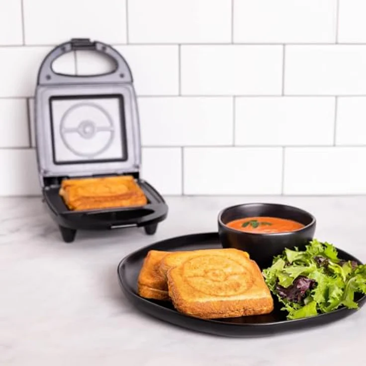 Uncanny Brands Pokémon Sandwich Maker, Toast- & Sandwich-Grill mit Antihaft-Beschichtung und Pokémon-Design – Bild 5