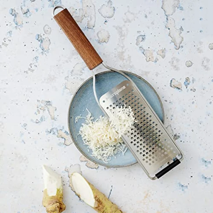 Microplane Reibe Grob Walnussholz Edelstahl aus der Master Serie für Käse, Karotte, Ingwer, Schokolade und Kokosnuss – Bild 6