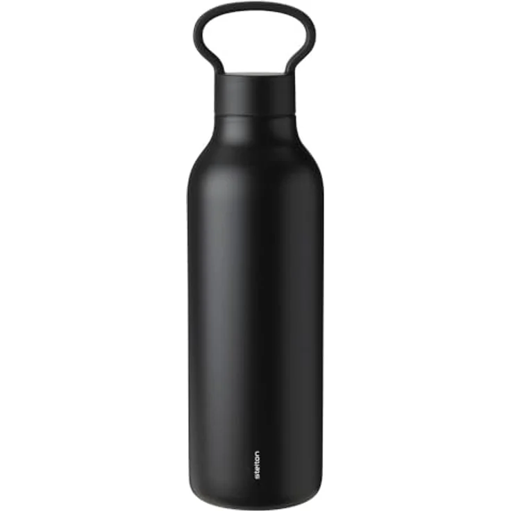 Stelton Tabi Isolierflasche 0,55 L, stylische Trinkflasche aus 90% recyceltem Edelstahl, schwarz, hält Getränke 20 Stunden kalt und 10 Stunden heiß, spülmaschinenfest