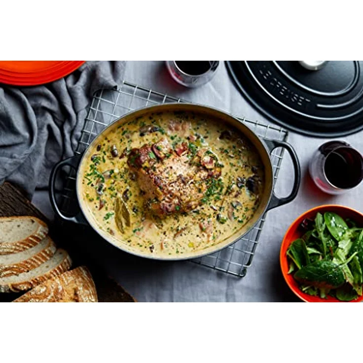 Le Creuset Signature Gusseisen-Bräter mit Deckel, Durchmesser 29 cm, Oval, Für alle Herdarten und Induktion geeignet, Volumen: 4,7 l, schwarz matt  – Bild 7