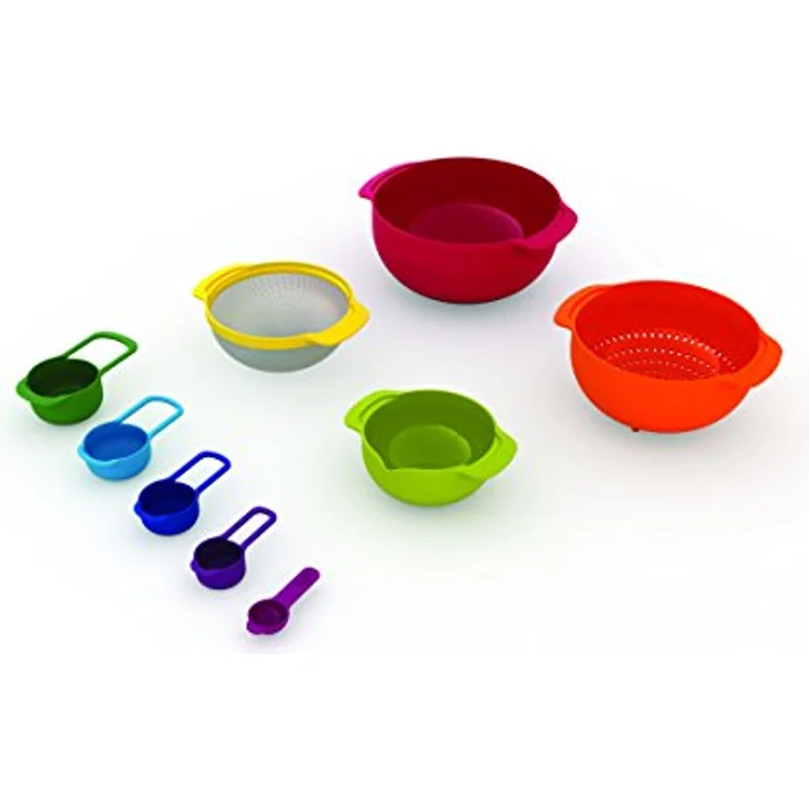 Joseph Joseph Nest 9 Plus, 9-teiliges kompaktes Lebensmittelzubereitungsset mit Sieb und Rührschüsseln, platzsparend - Rot, 28.5 x 28.5 x 14.5 cm – Bild 2