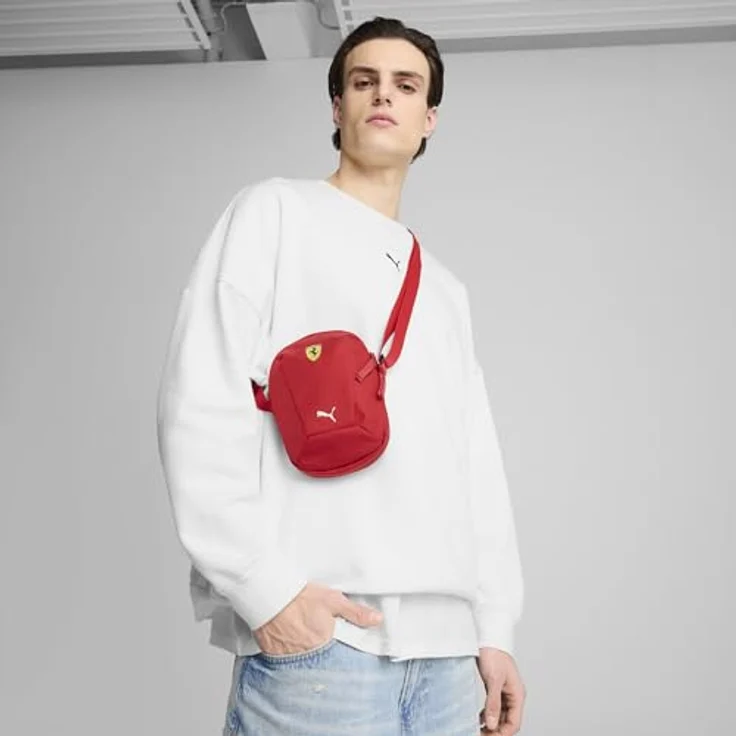 PUMA Scuderia Ferrari HP Race Umhängetasche, leichte Tasche mit verstellbarem Schulterriemen und TPU Ferrari Shield Logo – Bild 3