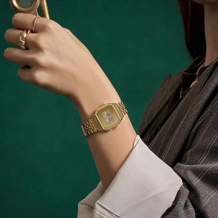 Casio Watch LA680WEGV-9AEF, digitale Uhr mit Kalenderfunktion und Gold-Edelstahl Band – Bild 4