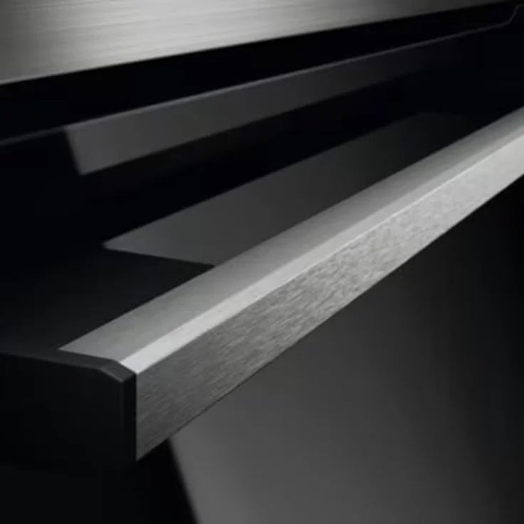 AEG Series 5000 OU5AB20SM, Einbaubackofen mit 72 l, 2790 W, Multitech, leicht zu reinigen und energieeffizient – Bild 5