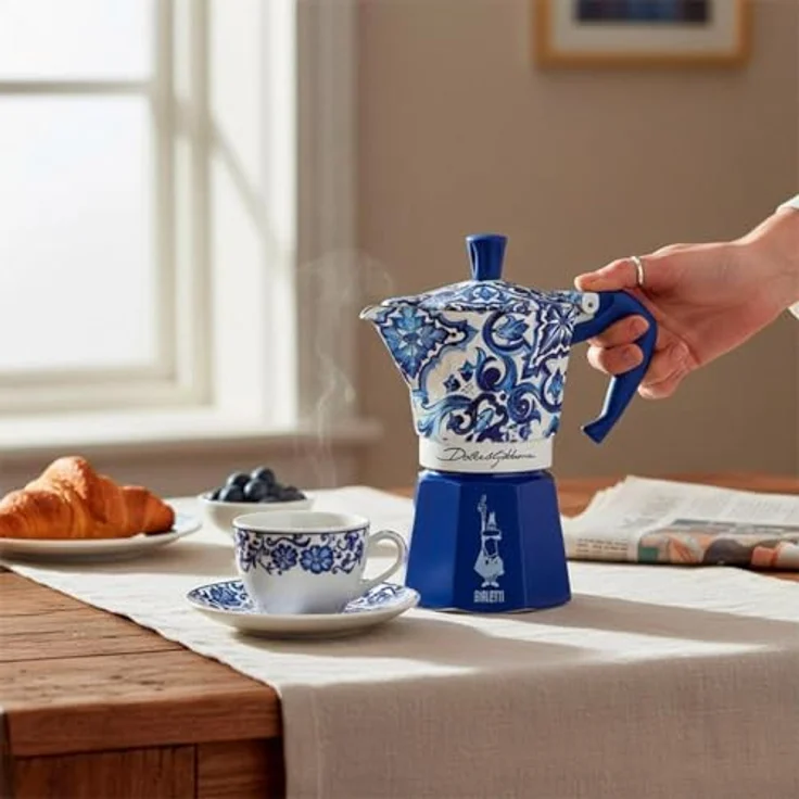 BIALETTI MOKA Espressokocher, italienische Kaffeemaschine für 3 Tassen, blau, Aluminium, induktionsgeeignet, spülmaschinenfest, ergonomischer Griff – Bild 5