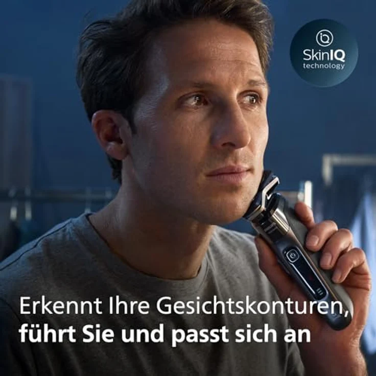 Philips Shaver S7000 – Elektrischer Nass- und Trockenrasierer mit SkinIQ-Technologie in Dark Chrome, ausklappbarem Trimmer, Reinigungsstation, Reinigungskartusche & Philips OneBlade (Modelle S7887/78) – Bild 2