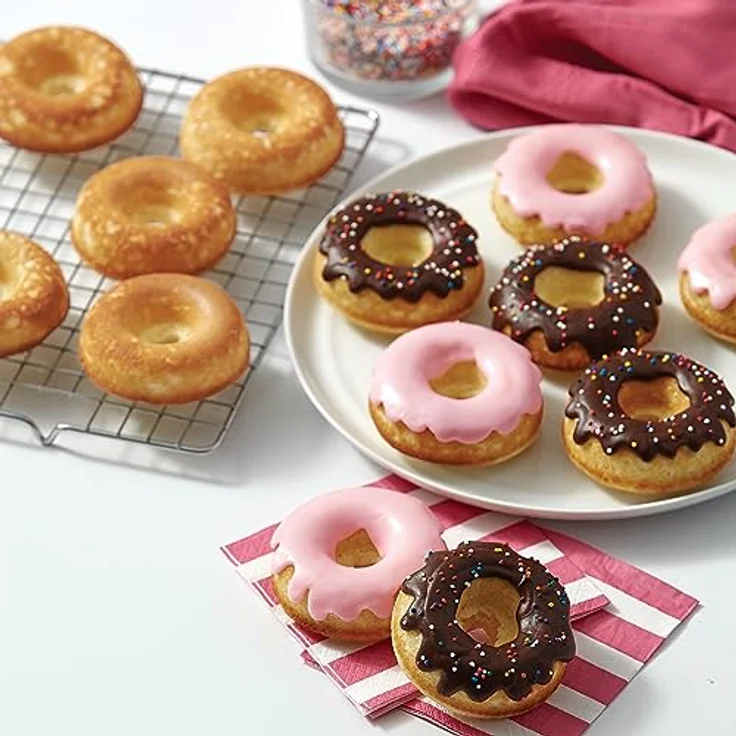 Wilton Donutform mit 6 Mulden, Backform für Donuts – Bild 6
