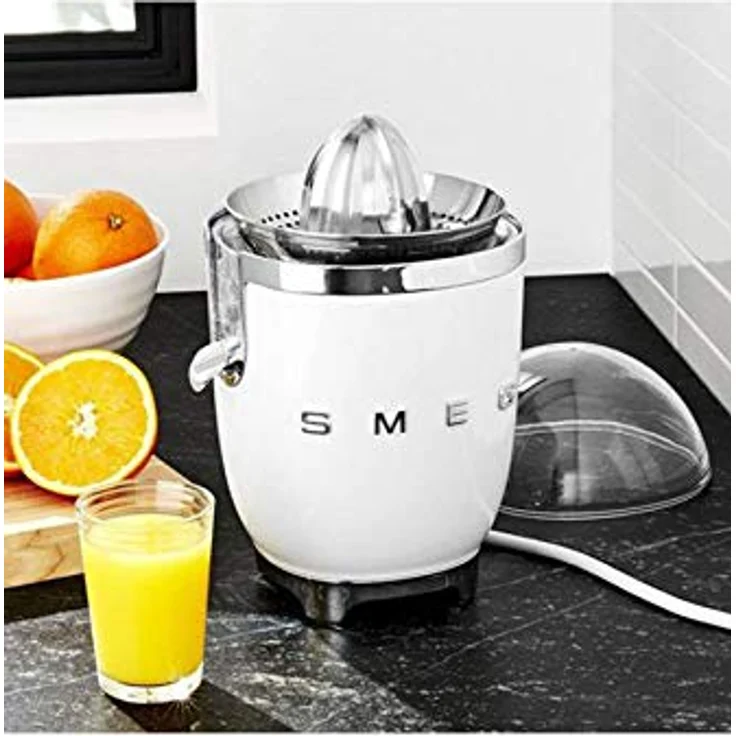 Smeg CJF01WHEU Zitruspresse, Anti-Tropf-Auslauf aus Edelstahl mit Klappverschluss, verhindert ein Nachtropfen, weiß,  Serie: CJF01 – Bild 5