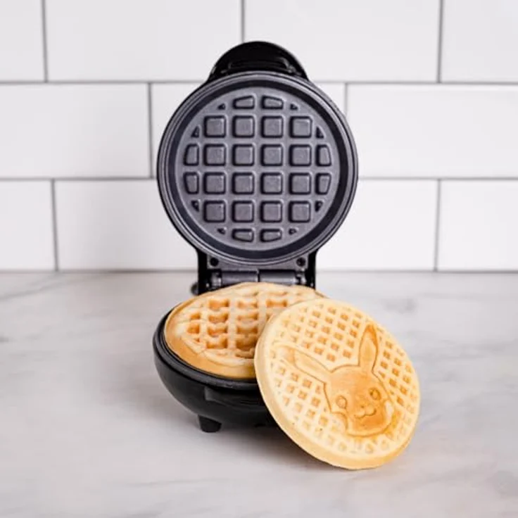 Mad Monkey Pokémon Mini-Waffeleisen Pikachu, offiziell lizenziert mit Thermostat für gleichmäßige Bräunung und Dual-Leuchte – Bild 4