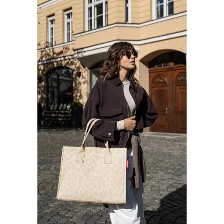 REISENTHEL® Shopper daily shopper leo vanilla, moderner Shopper mit 14 L Volumen, wasserabweisendem Polyestergewebe und 2 Tragehenkeln – Bild 8