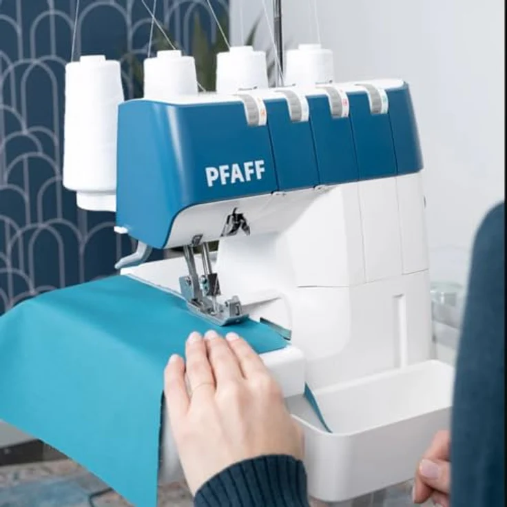 PFAFF Overlock-Nähmaschine admire 1000, 4-/3-/2-Fäden, 16 Stiche, Differentialtransport, integrierte Nahtführung – Bild 4