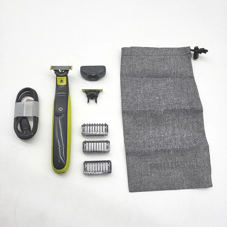 Philips OneBlade 360 Face Elektrischer Bartschneider Rasierer 2x 360 Klingen 3x, USB wasserfest