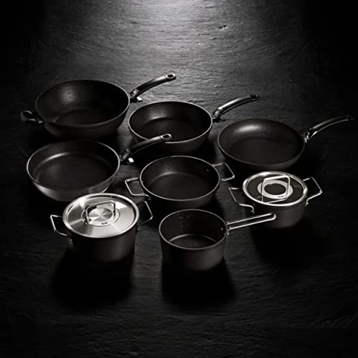 Fissler Adamant Aluminium-Kochtopf (Ø 24 cm, 4,9L) mit Glas-Deckel, antihaftend - Induktion, Anthrazit – Bild 2