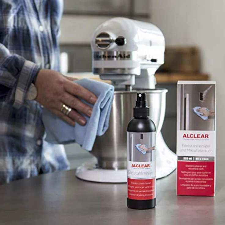 ALCLEAR 721ER Profi Edelstahlreiniger 250 ml mit Profi Mikrofasertuch, reinigt Edelstahl streifenfrei, gegen Schmutz, Fingerabdrücke und Fett – Bild 4