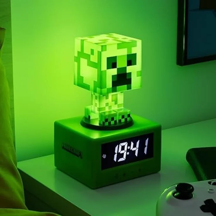 Paladone Minecraft Creeper Wecker, digitaler Wecker mit Nachtlicht und Musik, 16 cm, batteriebetrieben, offiziell lizenziertes Gaming-Zubehör – Bild 2