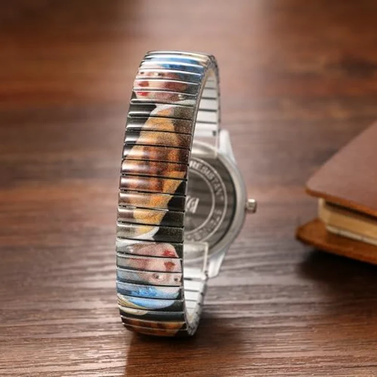 JewelryWe Boho Elastische Armbanduhr, Damen Analog Quarz Uhr mit Vermeer Kunstmotiv, Edelstahl Zugarmband, große Zahlen, 1ATM Wasserschutz – Bild 5