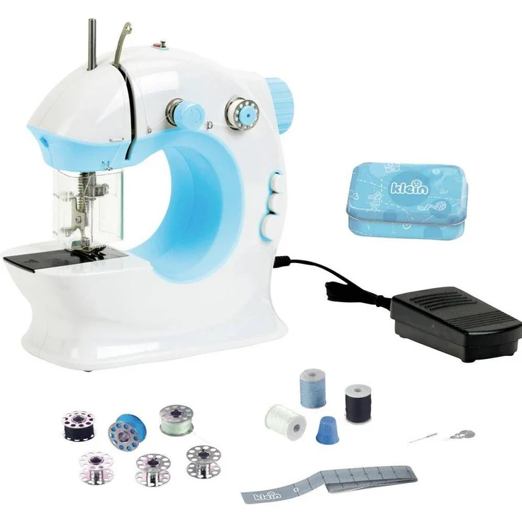 Theo Klein Kinder-Nähmaschine, blaue Spielzeugnähmaschine mit Sicherheitsfunktion, 2 Geschwindigkeitsstufen und Handrad, geeignet für Kinder ab 8 Jahren