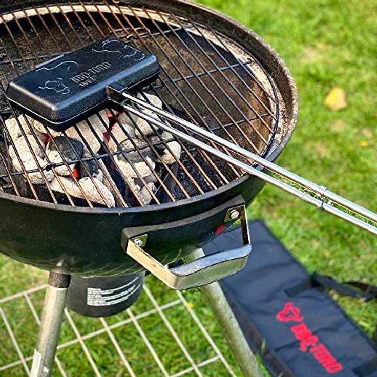 BBQ-Toro Sandwicheisen inkl. Transporttasche | BBQ Waffeleisen aus Gusseisen | Rechteckig, langer Stiel | Bereits eingebrannt | Waffeleisen Grill, Outdoor Waffeleisen für offenes Feuer, Sandwichmaker – Bild 3