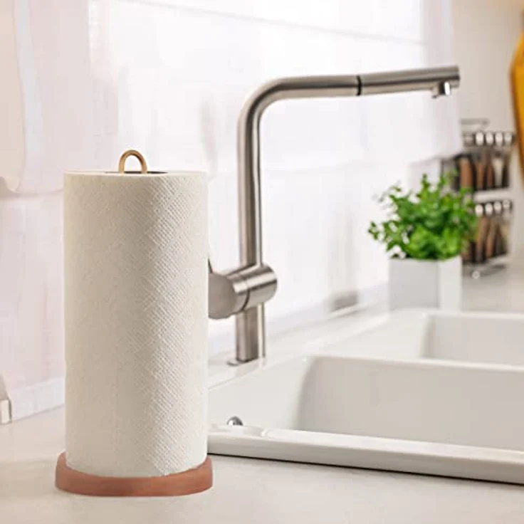 relaxdays Küchenrollenhalter aus Holz & Messing, freistehender Küchenpapierständer in Natur und Gold, sicherer Stand und dekorativer Materialmix – Bild 2