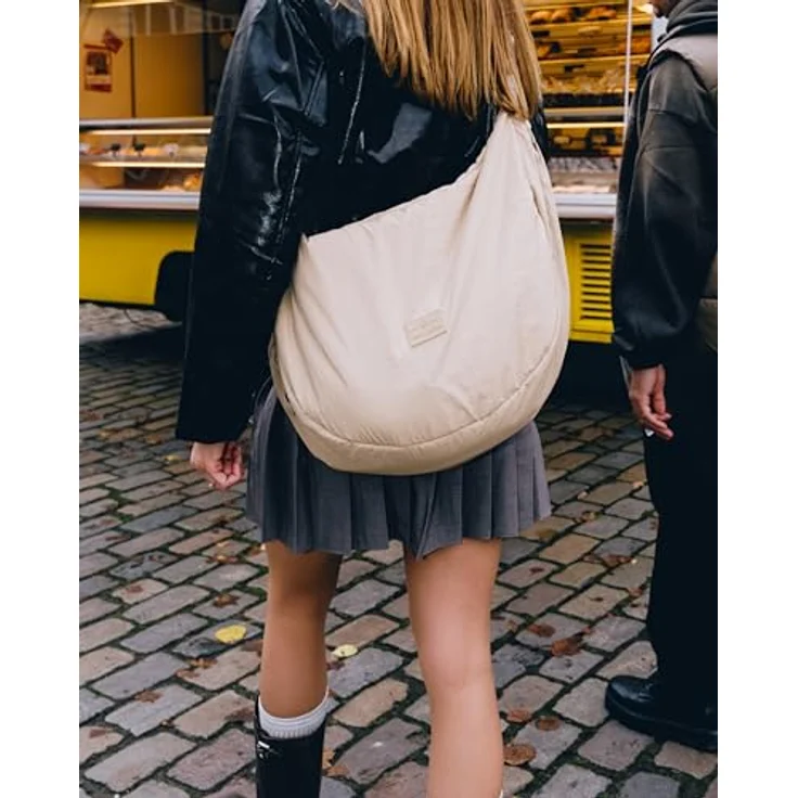 Johnny Urban Kaia Umhängetasche, 51 cm, 100% Nylon, gelb – Bild 8