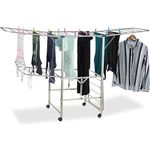 Relaxdays Silber Wäscheständer XXL, Standtrockner, Türmständer mit Flügeln und Rollen, faltbar, HBT 111 x 185,5 x 53 cm