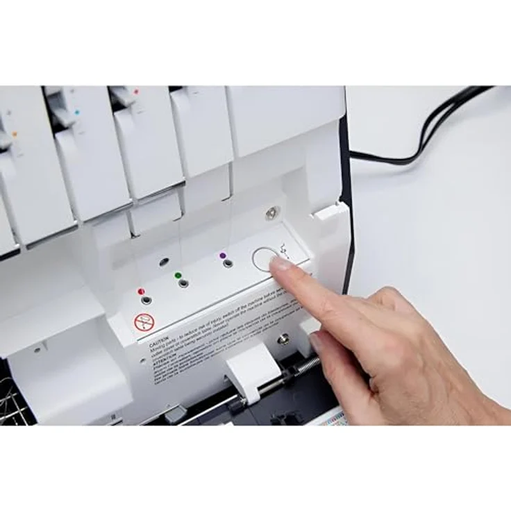PFAFF admire air 6000, Overlock-Nähmaschine mit Electronic-One-Touch-Lufteinfädelung, 23 Stichen und großzügigem Nähbereich – Bild 7