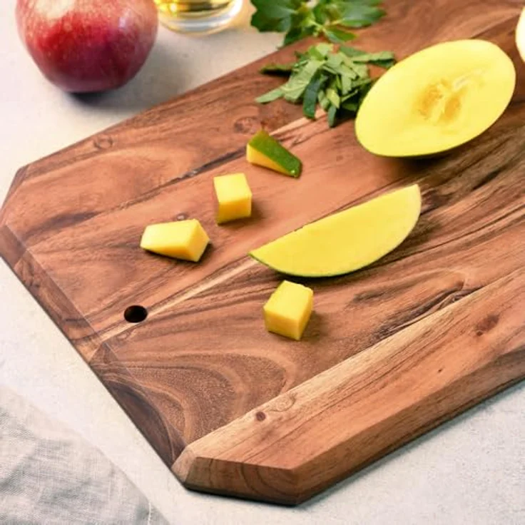 KESPER Schneidbrett aus Akazienholz, besonders messerschonend, 8-eckig, Maße: 28 x 20 x 1,7 cm, Braun – Bild 3