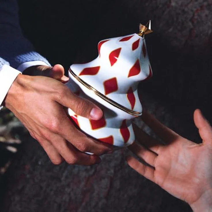 Alessi Delight NZ03 Weihnachtsbehälter für Süßigkeiten in Porzellan, Rot, Weiß und Gold - Handdekoriert mit emaillierten Golddetails – Bild 4