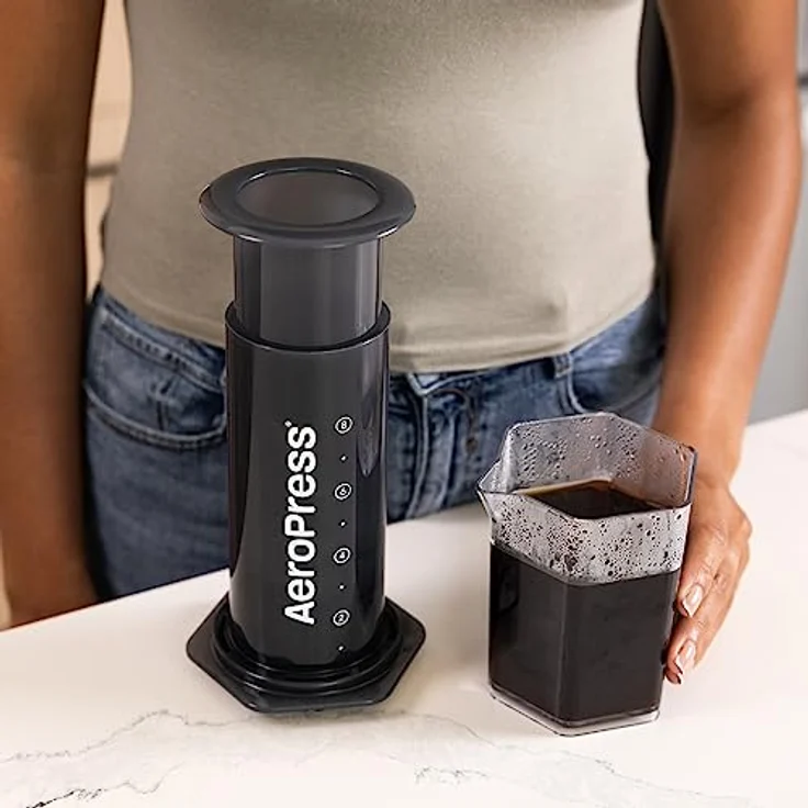 Aeropress XL Kaffeepresse - 3 in 1 Brühmethode kombiniert French Press, Pourover, Espresso. Vollmundiger, glatter Kaffee ohne Körnung oder Bitterkeit. Kleine tragbare Kaffeemaschine für Camping & – Bild 3