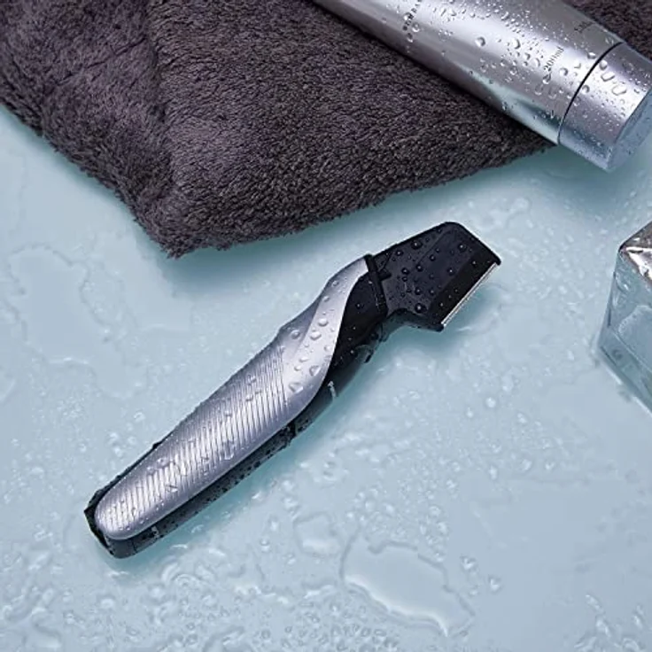 Panasonic Body-Trimmer ER-GK60 mit 3 Aufsätzen, Elektro-Rasierer für Herren, hautschonende Nass- und Trockenrasur, Haarschneider für Kopf & Körper – Bild 6