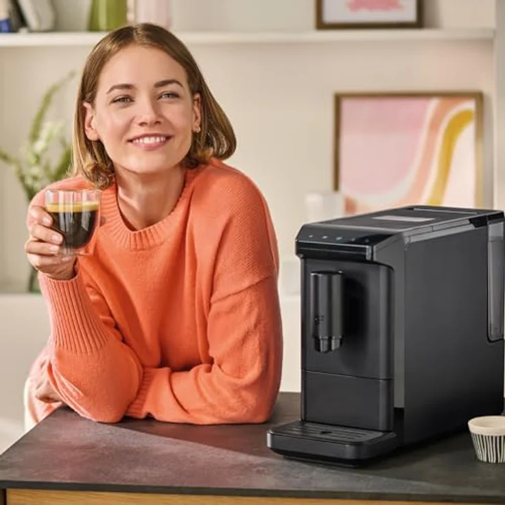 Tchibo Esperto mini, Kaffeevollautomat für Caffè Crema und Espresso, 16cm breit, schwarz, ideal für Küche, Camping und Studentenapartment – Bild 7