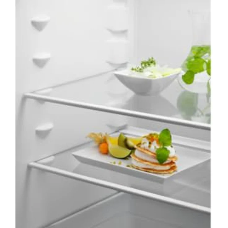 Electrolux FRIGO INC COMBI 257LT H177, Integrierbare Kühl-Gefrierkombination mit Total No Frost und TwinTech Technologie, Energieeffizienzklasse E – Bild 3