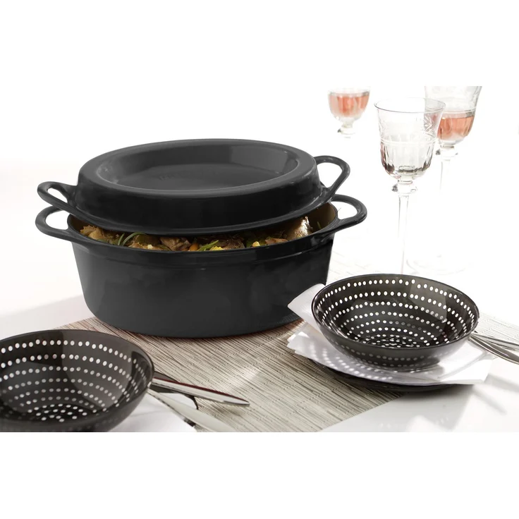 Le Creuset Gusseisen-Bräter Doufeu, Oval, Ø 32 cm, Für alle Herdarten und Induktion geeignet, Schwarz – Bild 3