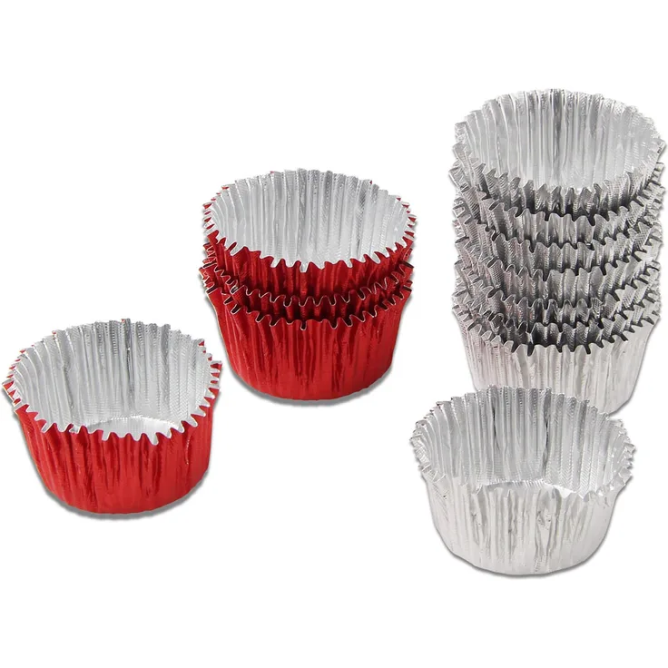 Dr. Oetker Pralinenförmchen Ø 3 cm, Förmchen aus Aluminium für köstliche Pralinen oder Trüffeln, einfaches Befüllen und Herauslösen, hohe Flexibilität, (Farbe: rot, silber), Menge: 30 Stück