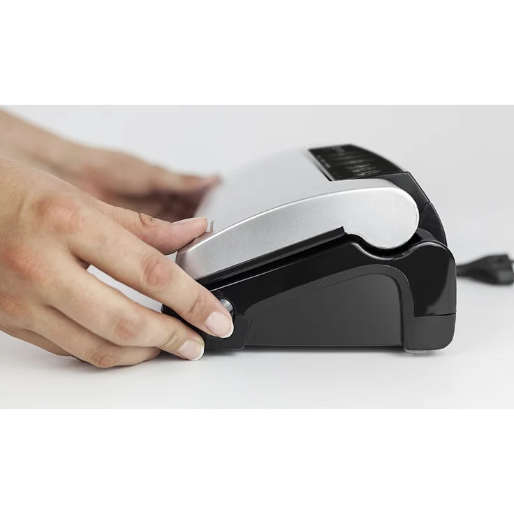 CASO VC11 Vakuumierer - Vakuumiergerät, Lebensmittel bleiben bis zu 8x länger frisch - natürliche Aufbewahrung ohne Konservierungsstoffe, 30cm lange Schweißnaht, inkl. 10 Profi- Folienbeutel – Bild 2