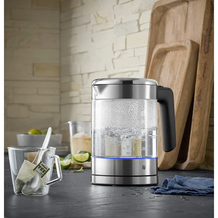 WMF Küchenminis Glas-Wasserkocher (1900 Watt, 1,0 l, kabellos, Wasserstandanzeige, Kalk-Wasserfilter, Kochstoppautomatik) cromargan matt – Bild 6