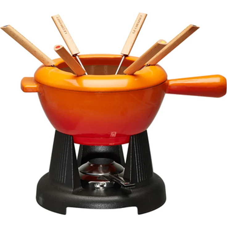 Le Creuset Gusseisen Käsefondue-Set, Inkl. 2 Griffen, Spritzschutz, Rechaud und 6 Fonduegabeln, 2 L Volumen, Ofenrot – Bild 1